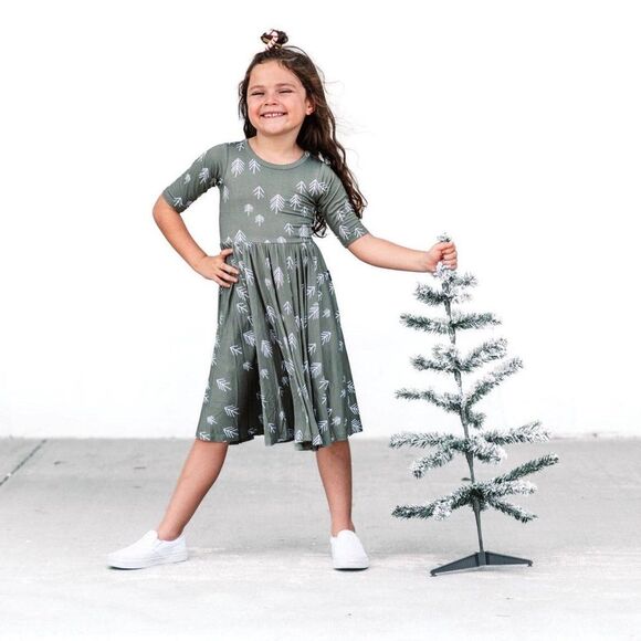 Millie + roo MID SLEEVE TWIRL- Trees green size 9/10 NWT in packaging - Picture 3 of 10
